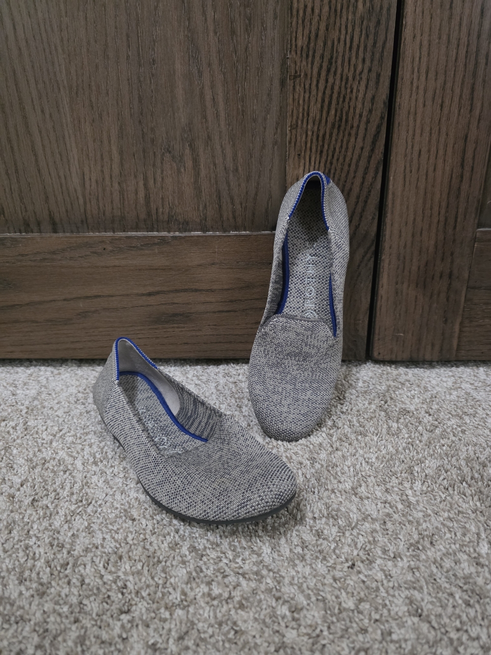 Rothy's Gray Woven Slip-On Flats with Blue Trim - Picture 1 of 5